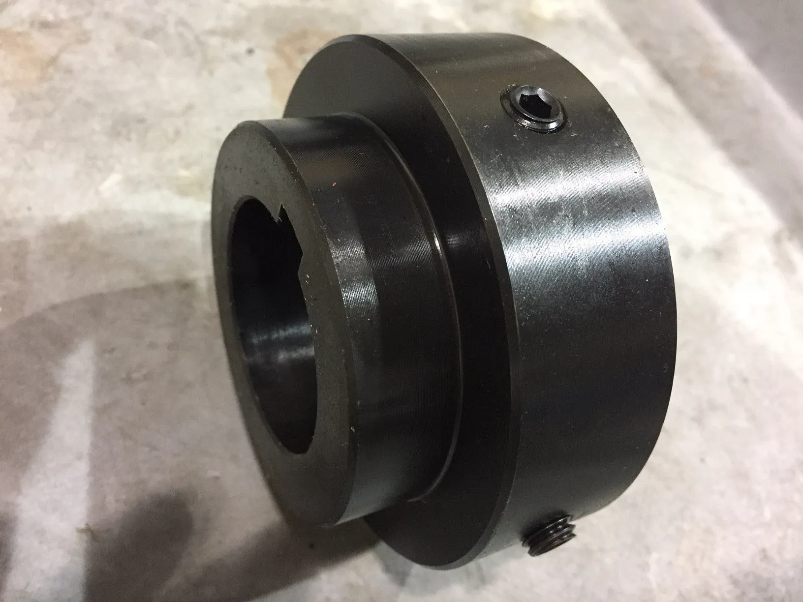 1-1/8" Y-Series Weld on Hub Round Bore with Keyway Set Screw