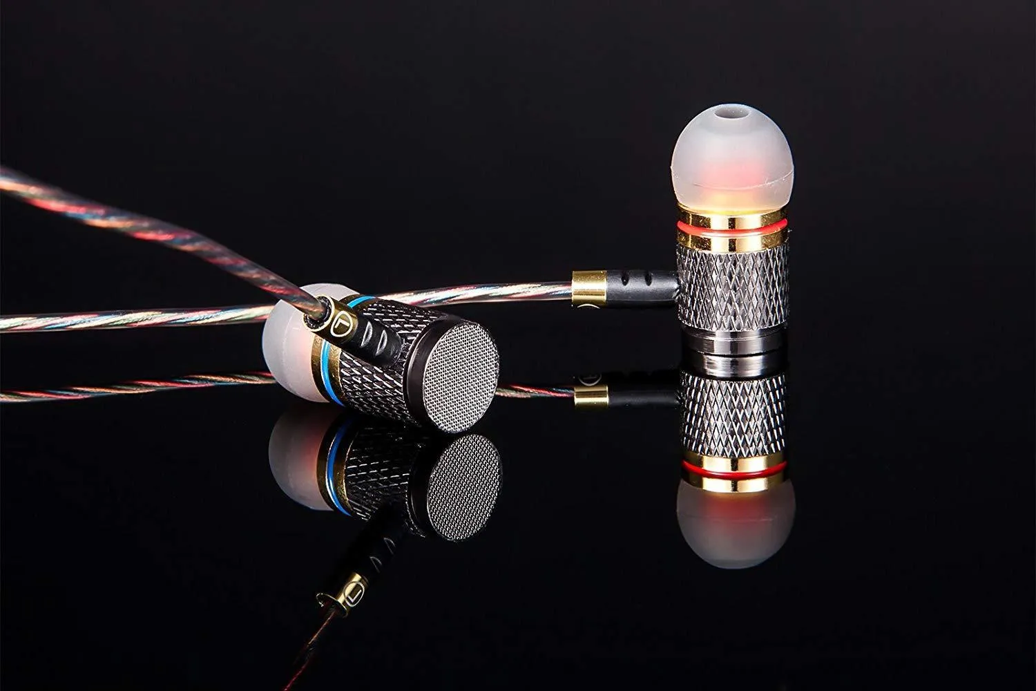 Betron YSM1000 Headphones, Earbuds, High Definition, in-Ear, Noise Isolating, Heavy Deep Bass for iPhone, iPod, iPad, MP3 Players, Samsung Galaxy, Nokia, HTC, etc (Gold Without Mic)