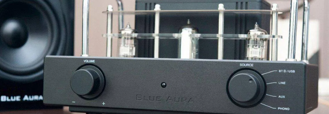 Blue Aura V32 Hybrid Valve Amplifier