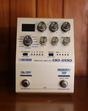 Boss DD-200 Digital Delay Pedal