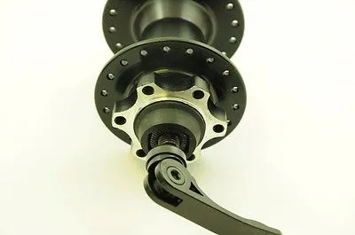 DISC 6 BOLT HUB FRONT WHEEL ALUMINIUM HUB SEALED BEARINGS 36 SPOKE BLACK