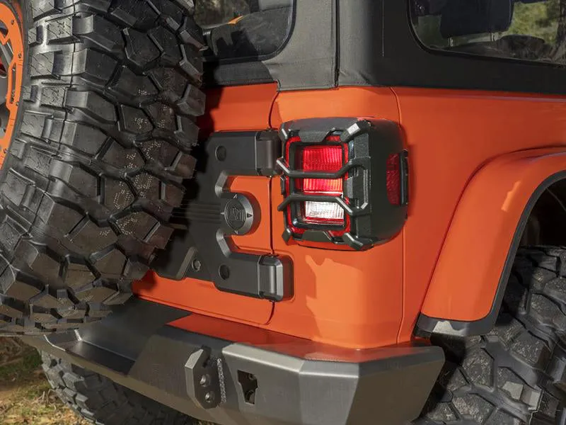 RUGGED RIDGE Elite Tail Light Guards in Textured Black for 18-up Jeep Wrangler JL & JL Unlimited (BLOW OUT)