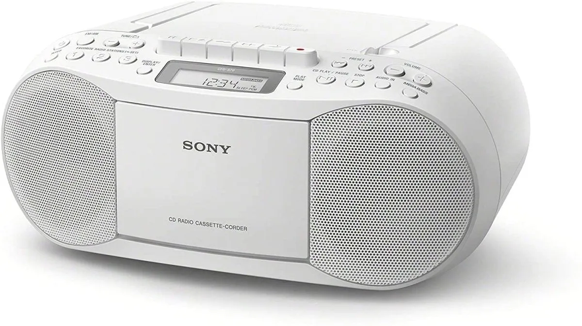 Sony CFDS70WCEK Tape-CD-Radio Boom Box 2 x 1.7w RMS 30 Radio Presets